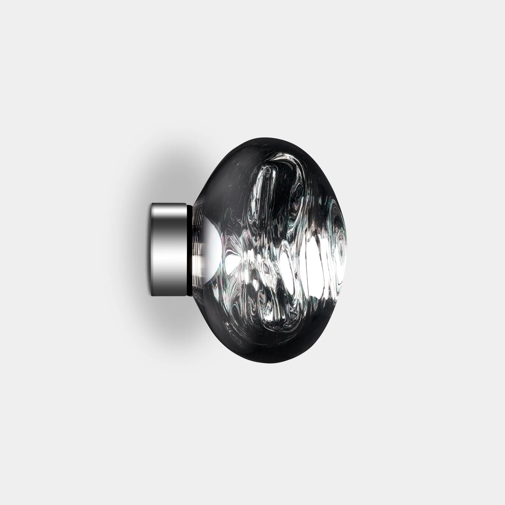 imgi_68_Melt-Mini-Luz-de-Superficie-EU-MESS04CH-WEUM2_2400x3200_crop_center.png__PID:d83ed4ee-70c2-41c3-88d9-e9b430703326